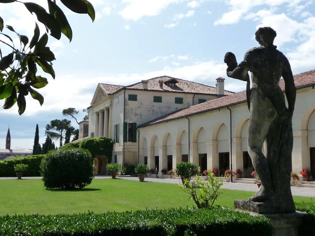 Hotel Villa Scalabrini Crespano del Grappa